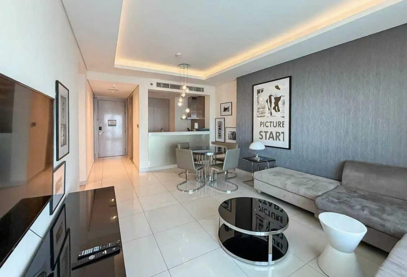 Top Floor | Fully Furnished | Creek View — photo 2