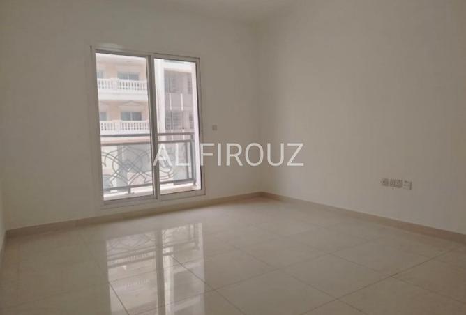 Spacious 2BR with Open Kitchen | Bright Layout