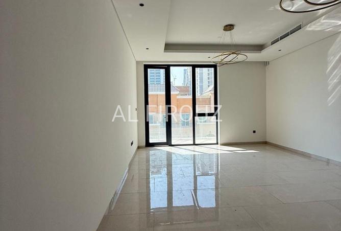 PREMIUM 3 BHK | PRIME LOCATION | SPACIOUS UNIT