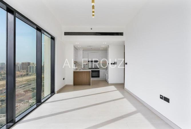 Spacious | Unfurnished | Ready to move — photo 3