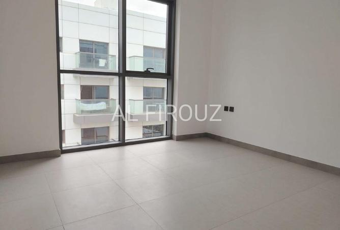 Contemporary 1 Bedroom Apartment for Rent — photo 2