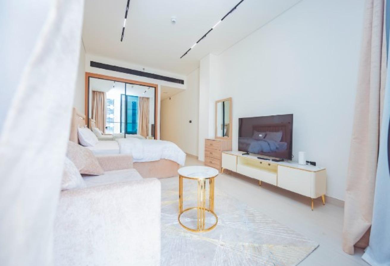 Elegant | Furnished | Luxury Lifestyle — photo 3