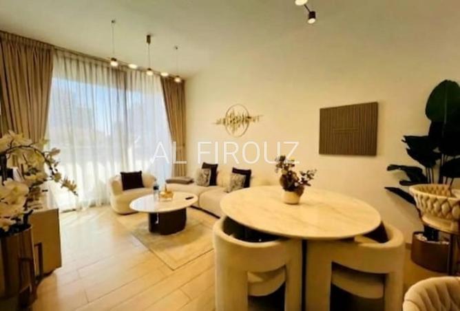 Luxury 2BR + Study Apartment | Spacious Layout — photo 2