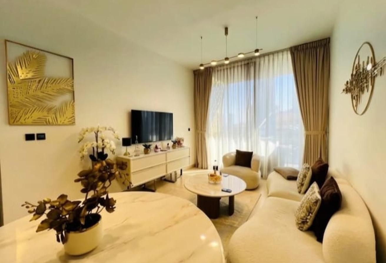 Luxury 2BR + Study Apartment | Spacious Layout
