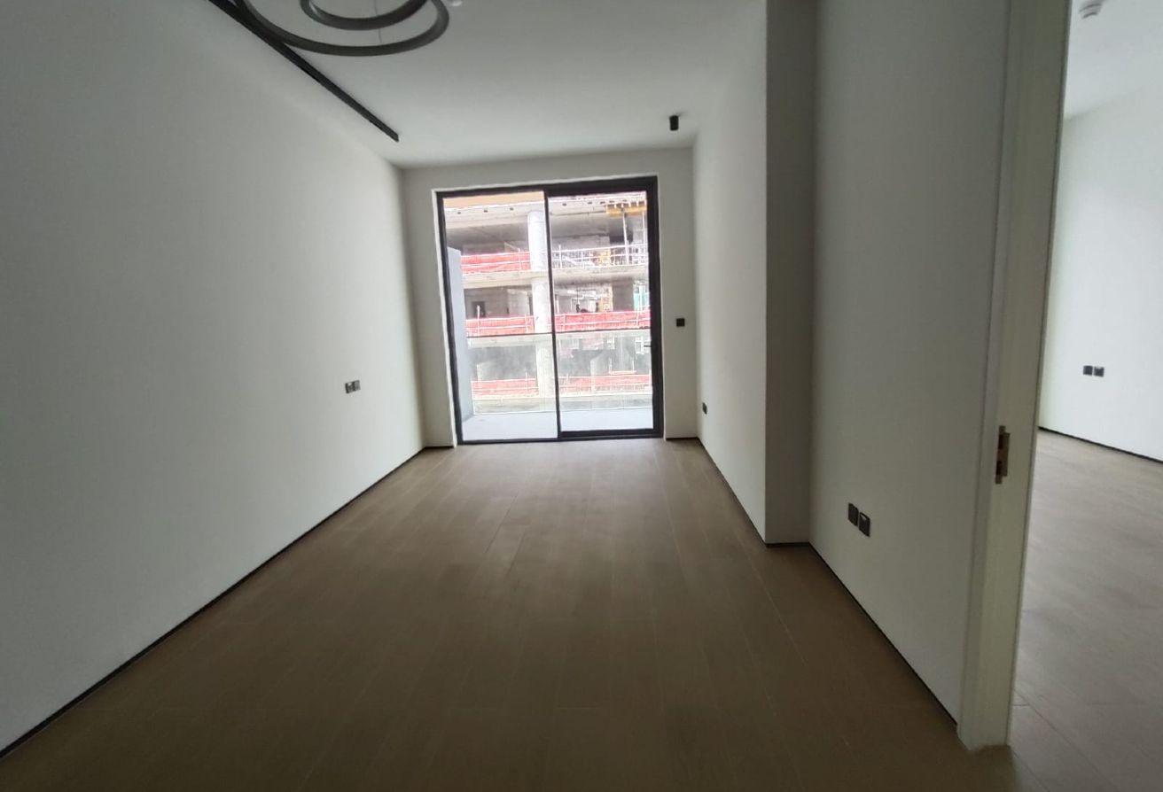 Large Studio | Balcony | Ready to Move — photo 3
