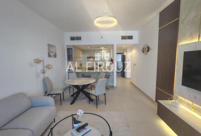 Best Location | Vacant | Brand New | Ready to move — photo 2